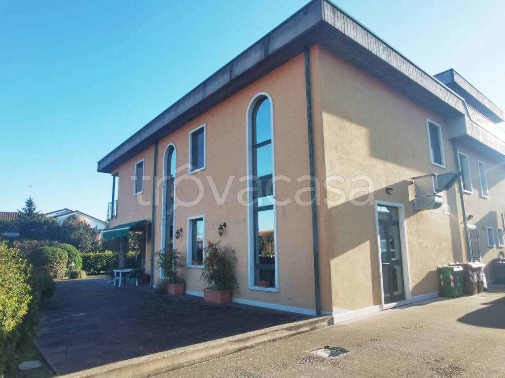 trivano in vendita a Gazzo Veronese
