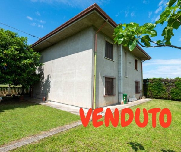 casa indipendente in vendita a Gazzo Veronese in zona Maccacari