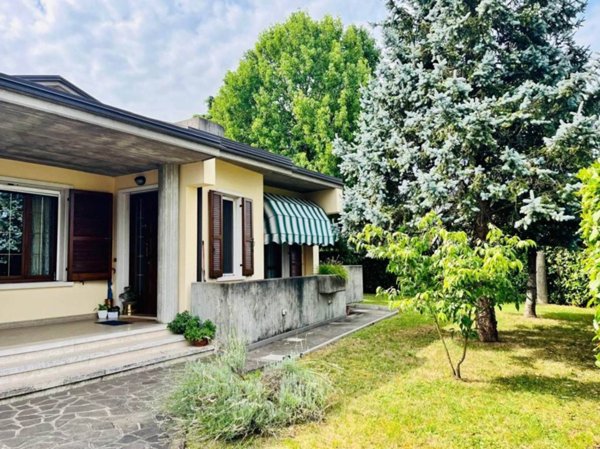 casa indipendente in vendita a Gazzo Veronese in zona Correzzo