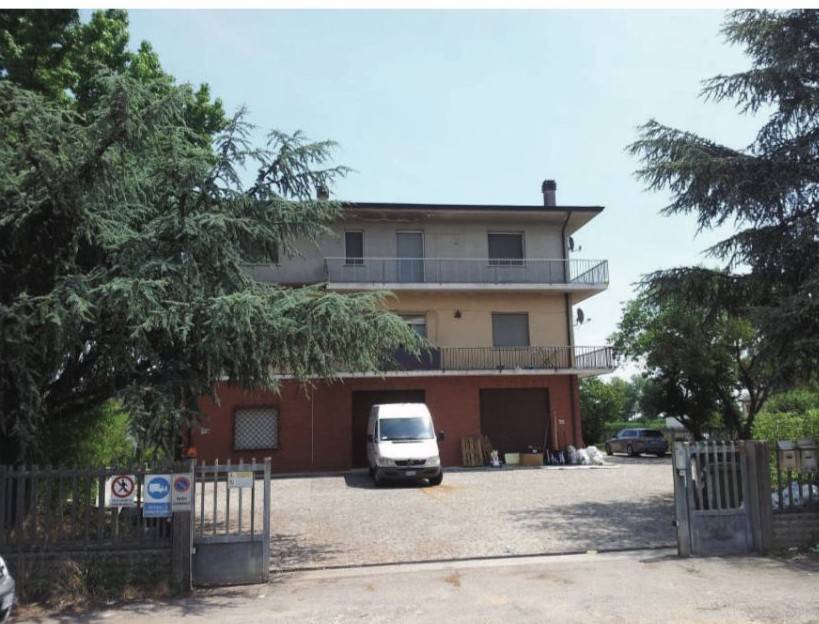 intera palazzina in vendita a Gazzo Veronese