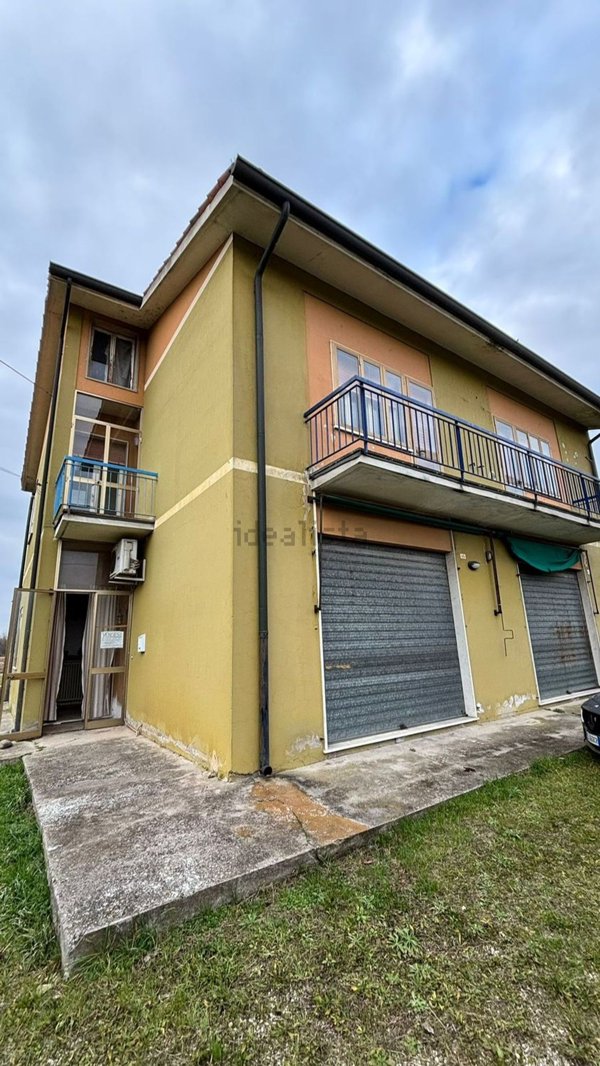 casa indipendente in vendita a Gazzo Veronese in zona Maccacari