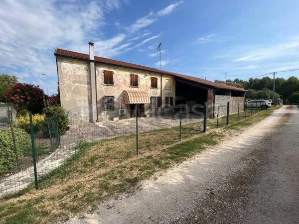 casa indipendente in vendita a Gazzo Veronese in zona Roncanova