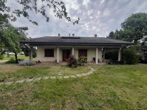 casa indipendente in vendita a Gazzo Veronese in zona Pradelle