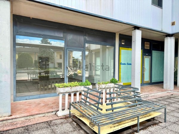 locale commerciale in vendita a Gazzo Veronese in zona Roncanova