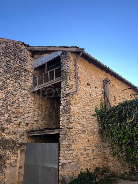 casa indipendente in vendita a Grezzana in zona Alcenago