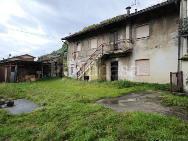 appartamento in vendita a Grezzana in zona Stallavena
