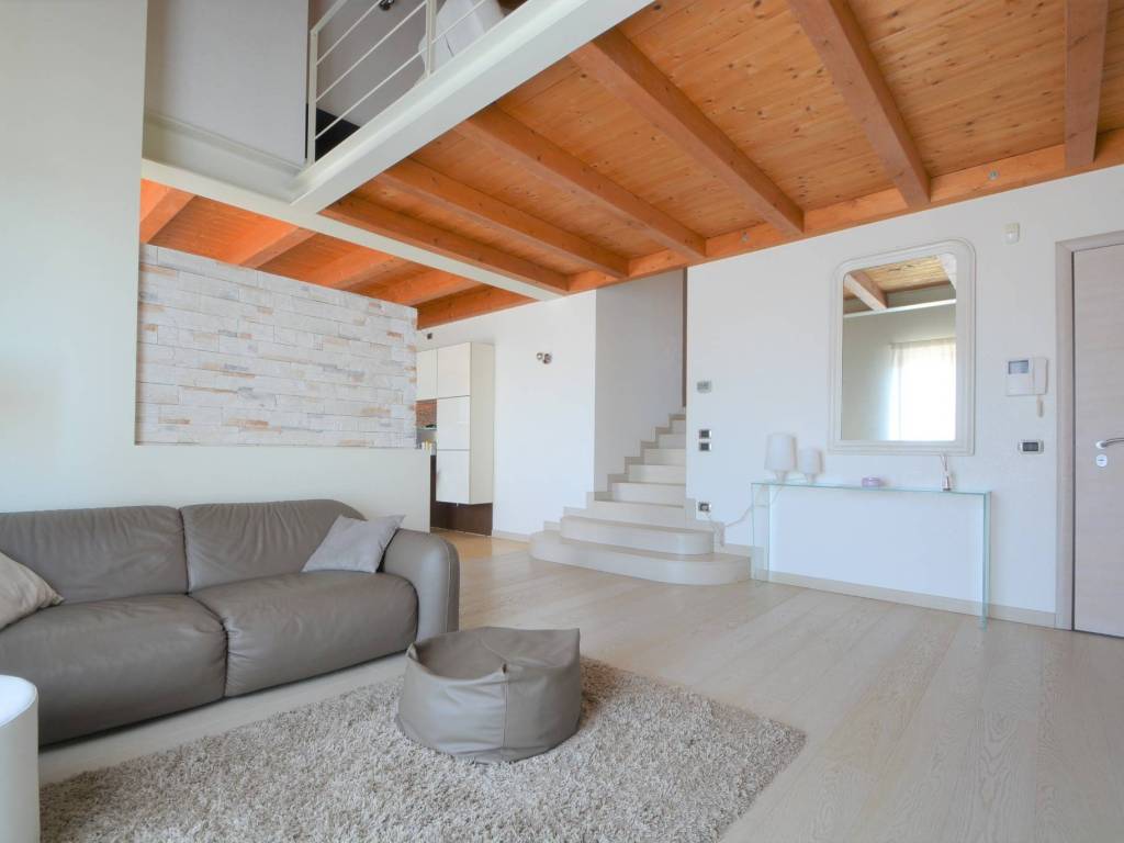 appartamento in vendita a Grezzana