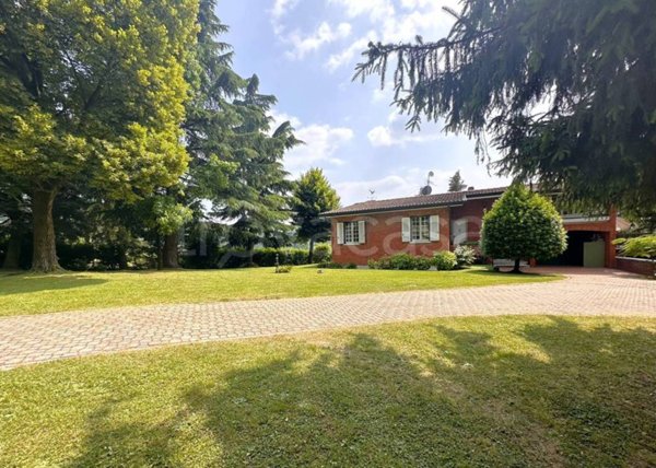 casa indipendente in vendita a Grezzana