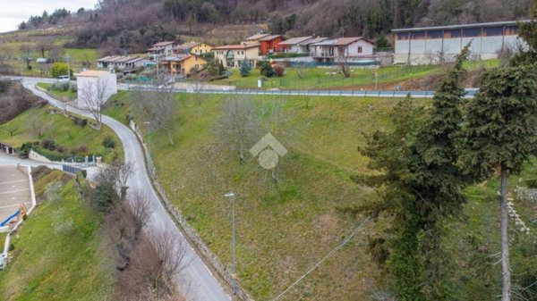 terreno edificabile in vendita a Grezzana in zona Alcenago