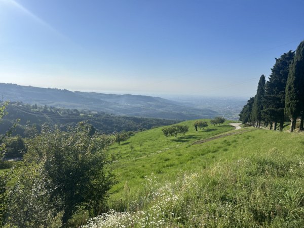 terreno edificabile in vendita a Grezzana in zona Rosaro