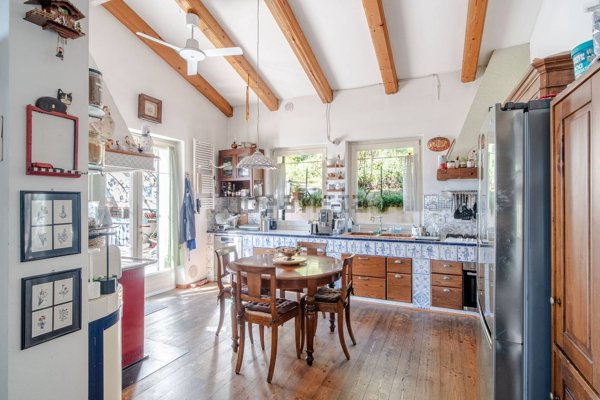 casa indipendente in vendita a Grezzana