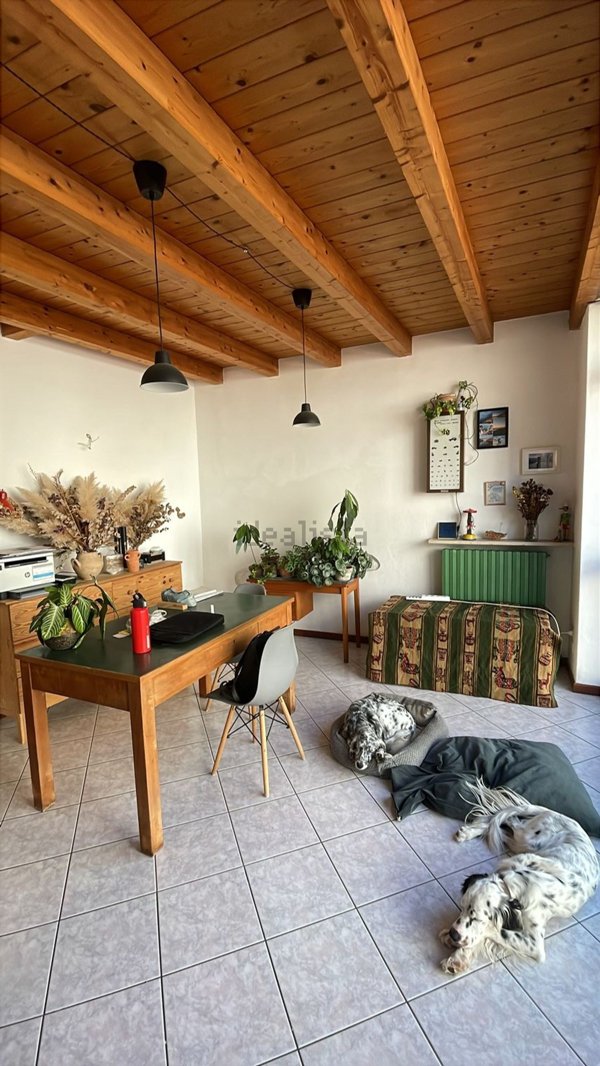 casa indipendente in vendita a Grezzana