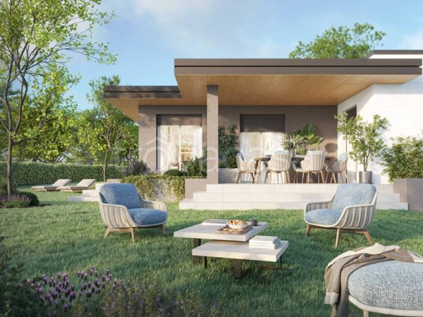 casa indipendente in vendita a Grezzana