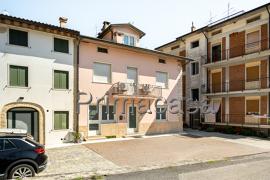 casa indipendente in vendita a Grezzana in zona Lugo