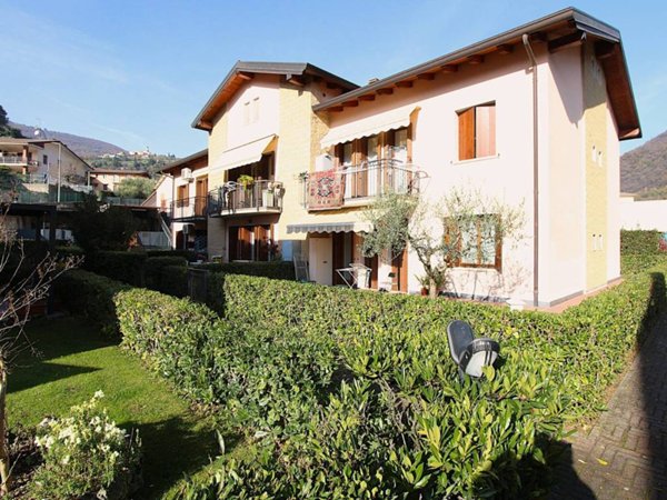 appartamento in vendita a Grezzana in zona Lugo