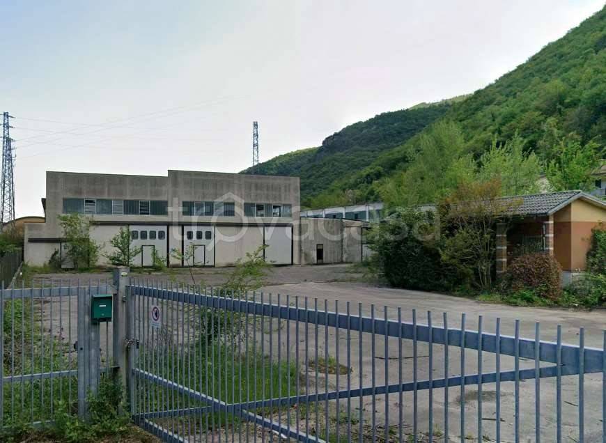 appartamento in vendita a Grezzana in zona Lugo