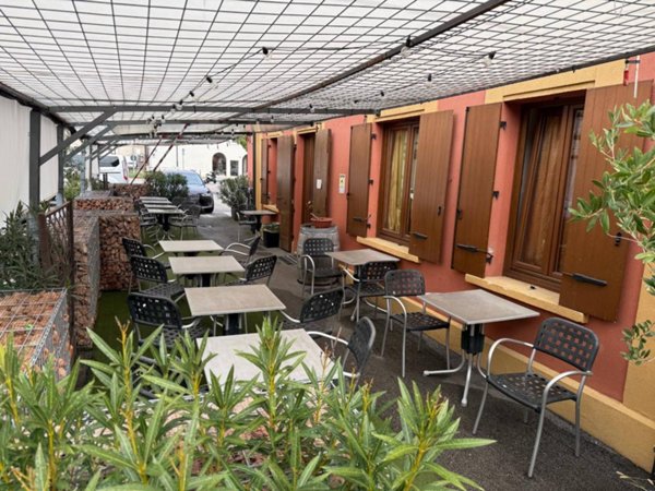 negozio in vendita a Grezzana