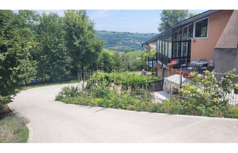 casa indipendente in vendita a Grezzana