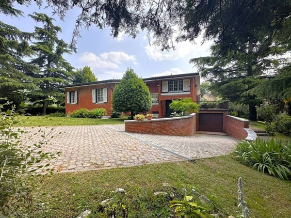 casa indipendente in vendita a Grezzana