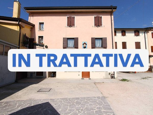 appartamento in vendita a Grezzana in zona Rosaro