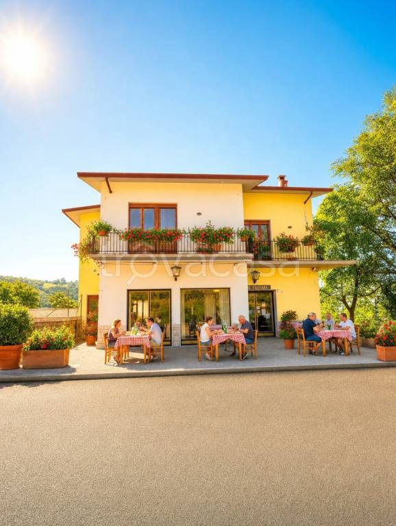 negozio in vendita a Grezzana in zona Rosaro