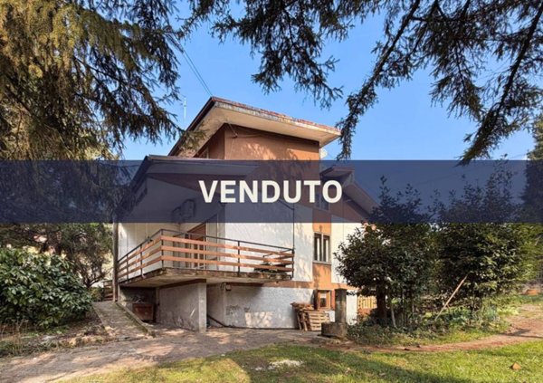 casa indipendente in vendita a Grezzana