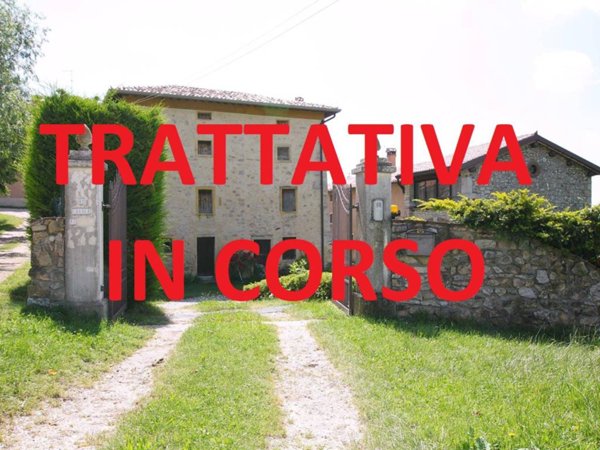 casa indipendente in vendita a Grezzana in zona Azzago