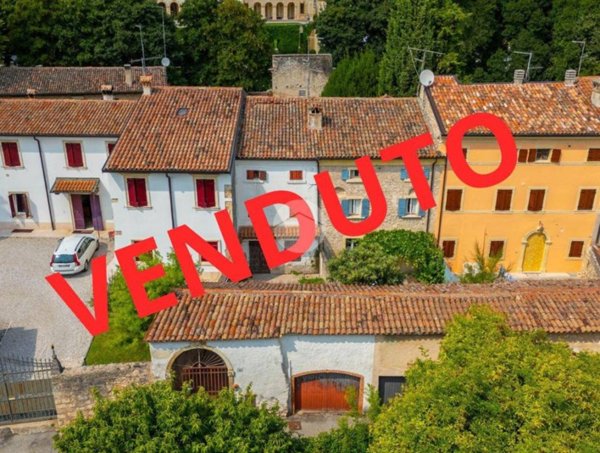 casa indipendente in vendita ad Illasi