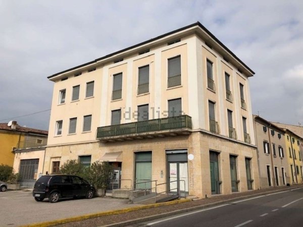 ufficio in vendita ad Illasi