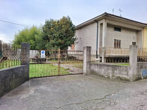 casa indipendente in vendita ad Illasi