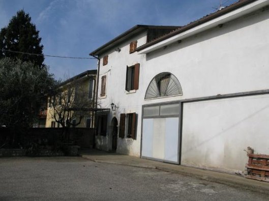 casa indipendente in vendita ad Illasi