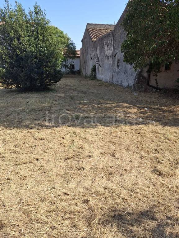 casa indipendente in vendita ad Illasi in zona Cellore