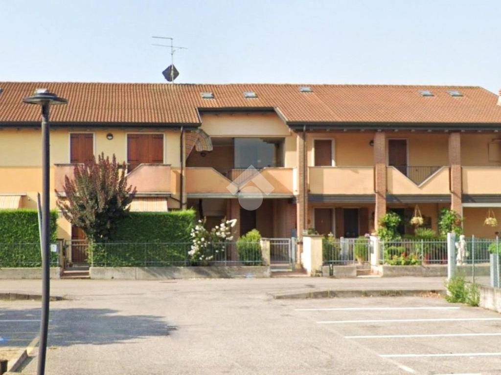 appartamento in vendita ad Isola della Scala