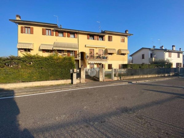 appartamento in vendita ad Isola della Scala