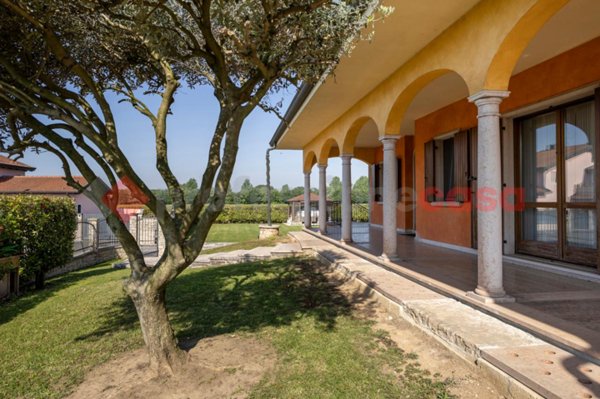 casa indipendente in vendita ad Isola della Scala