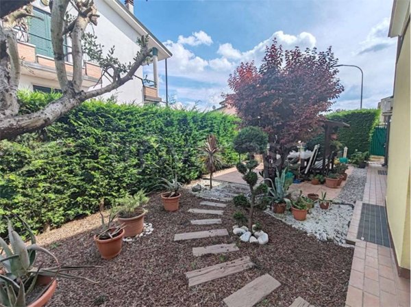 appartamento in vendita ad Isola della Scala
