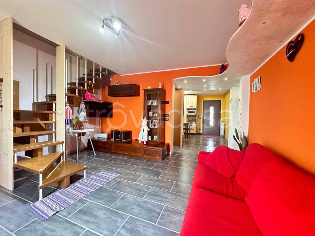 casa indipendente in vendita ad Isola della Scala