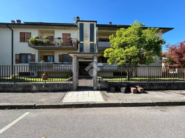 appartamento in vendita ad Isola della Scala