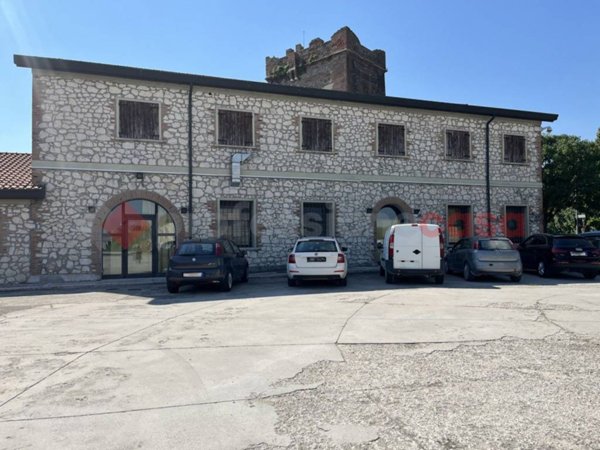 appartamento in vendita ad Isola della Scala in zona Tarmassia