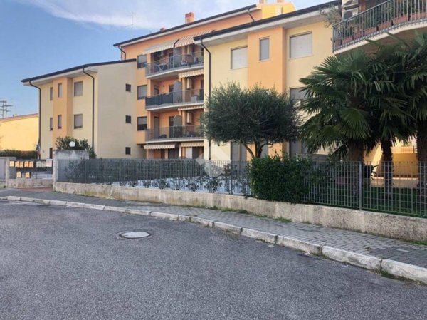 appartamento in vendita ad Isola della Scala