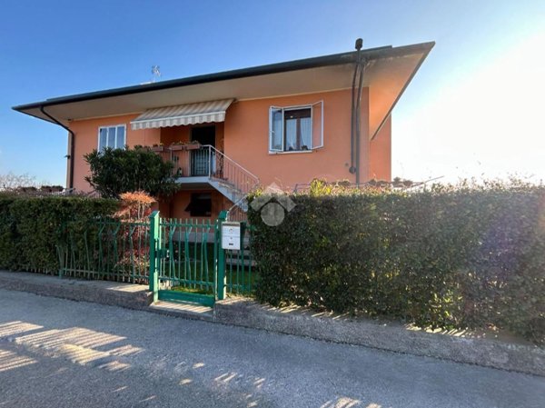 casa indipendente in vendita ad Isola della Scala