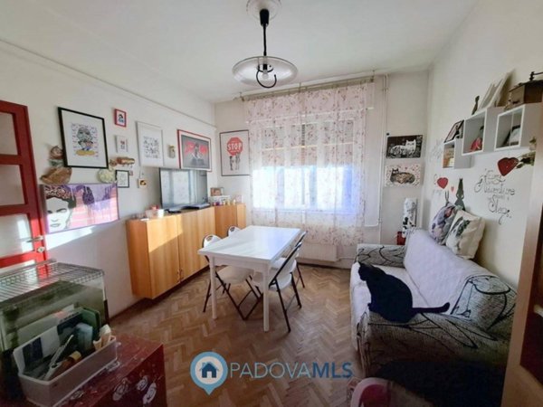 casa indipendente in vendita ad Isola della Scala in zona Pellegrina