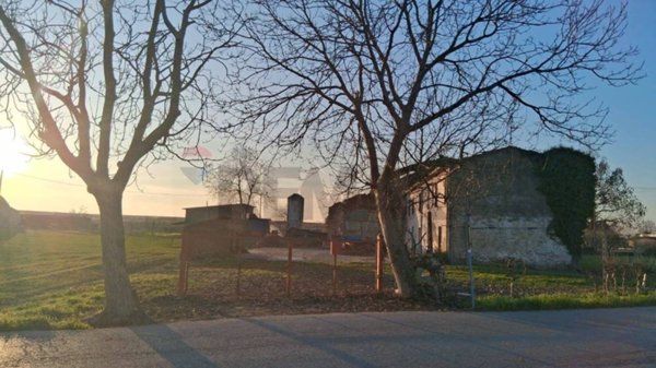 casale in vendita ad Isola della Scala