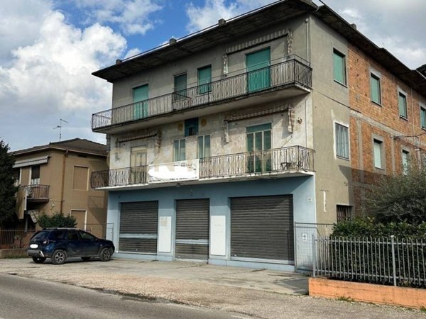 intera palazzina in vendita ad Isola della Scala