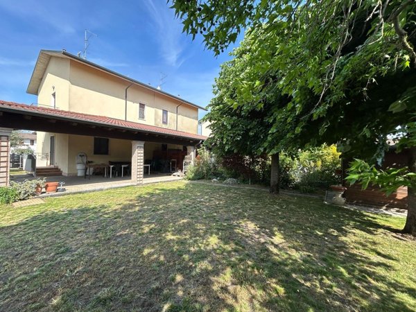 casa indipendente in vendita ad Isola della Scala