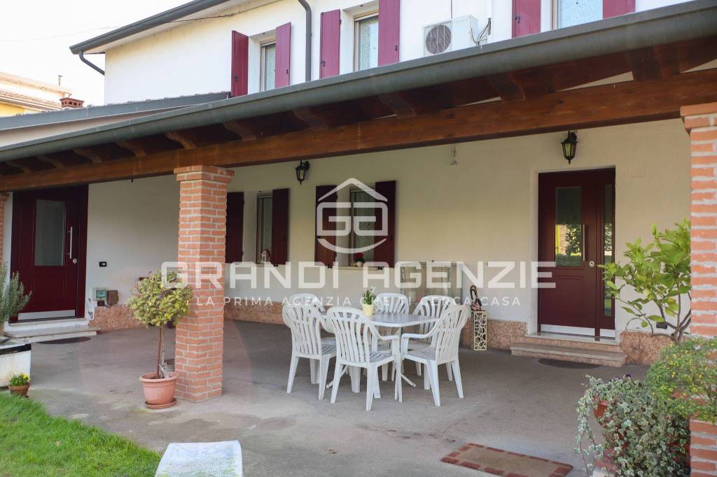casa indipendente in vendita ad Isola della Scala