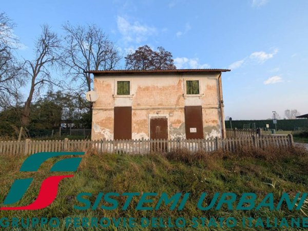 casa indipendente in vendita ad Isola della Scala in zona Vo' Pindemonte