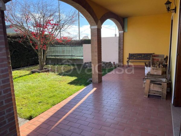 casa indipendente in vendita ad Isola della Scala