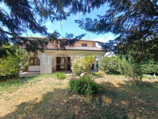 casa indipendente in vendita ad Isola della Scala in zona Tarmassia