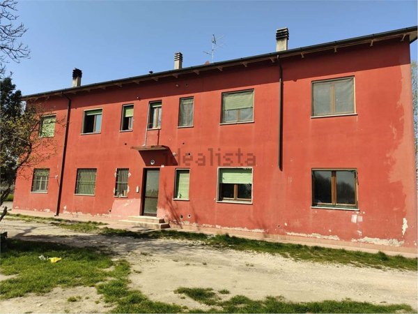 casa indipendente in vendita ad Isola della Scala in zona Tarmassia